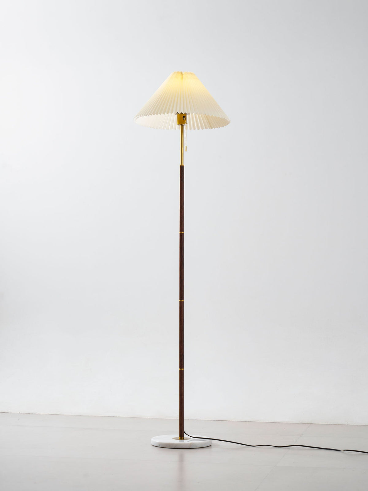Vintage Pleated Floor Lamp with Marble Base | Modern Retro Standing Lamp
