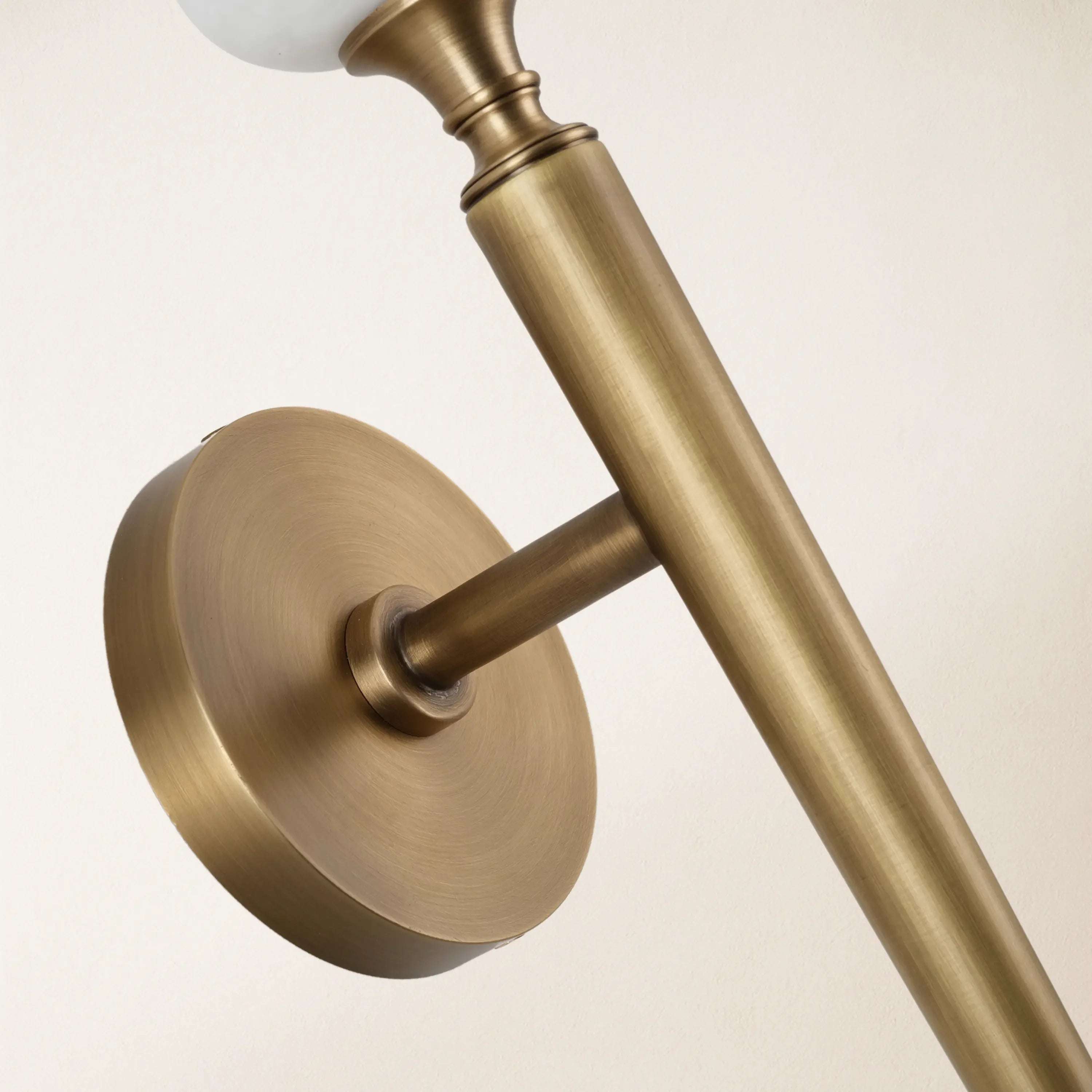 Elegant 1-Light Wall Sconce - 22 inches High