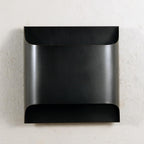 Curved Brass LED Wall Light Fixture - Single Bulb, Modern Design