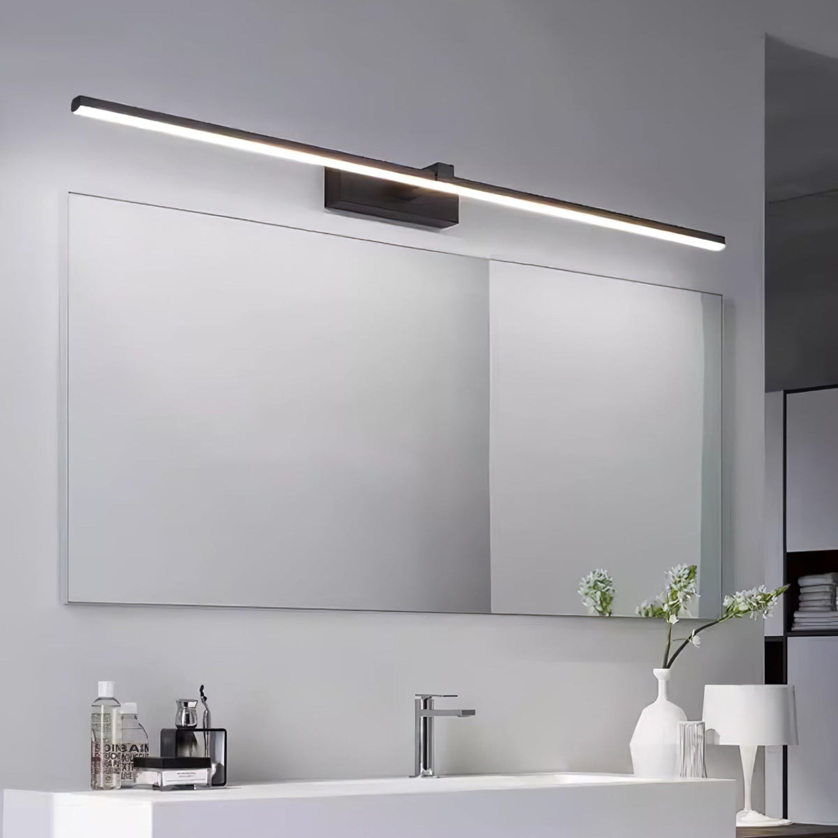 Linear Integrated LED Wall Light