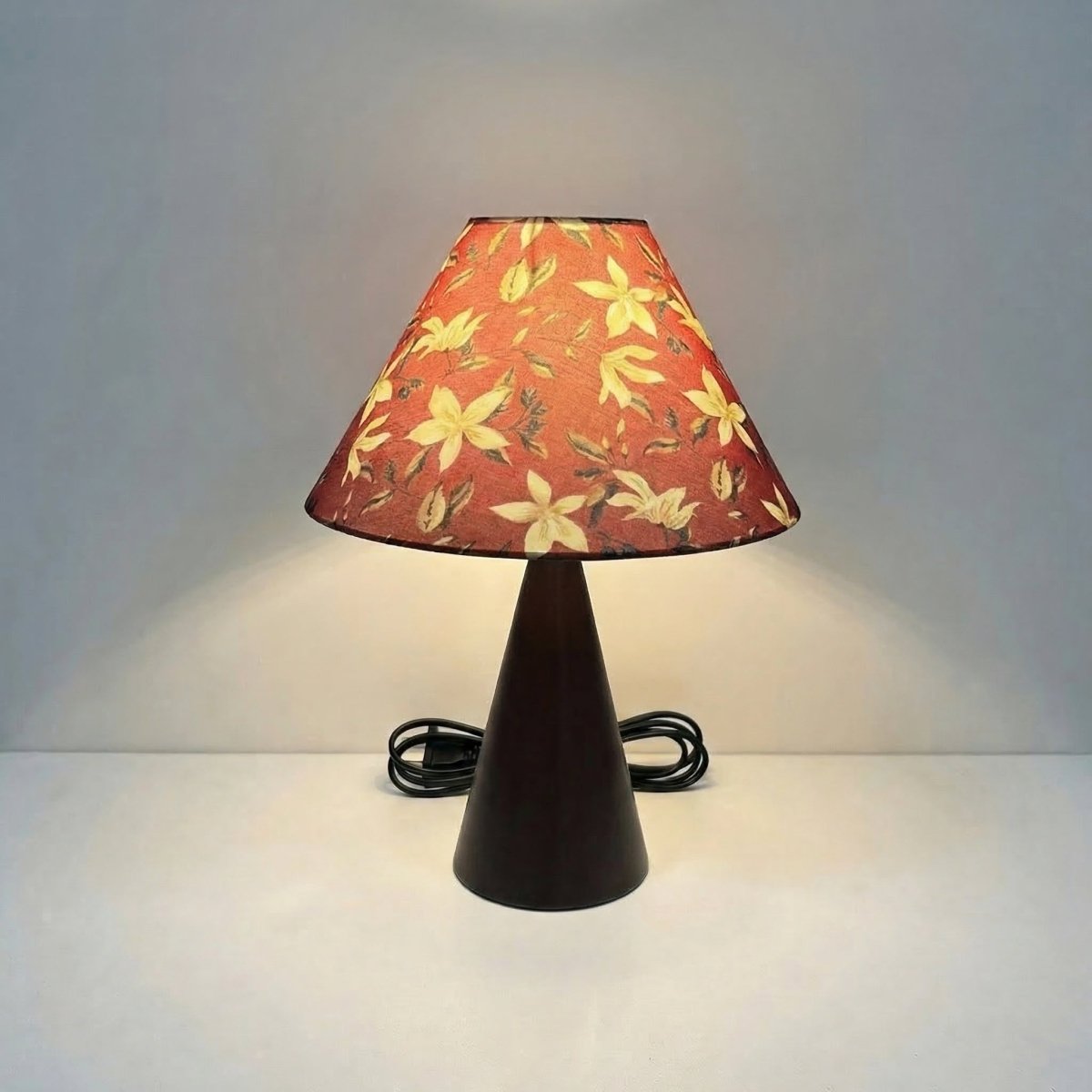retro-fabric-table-lamp-with-shade-14-inches-tall