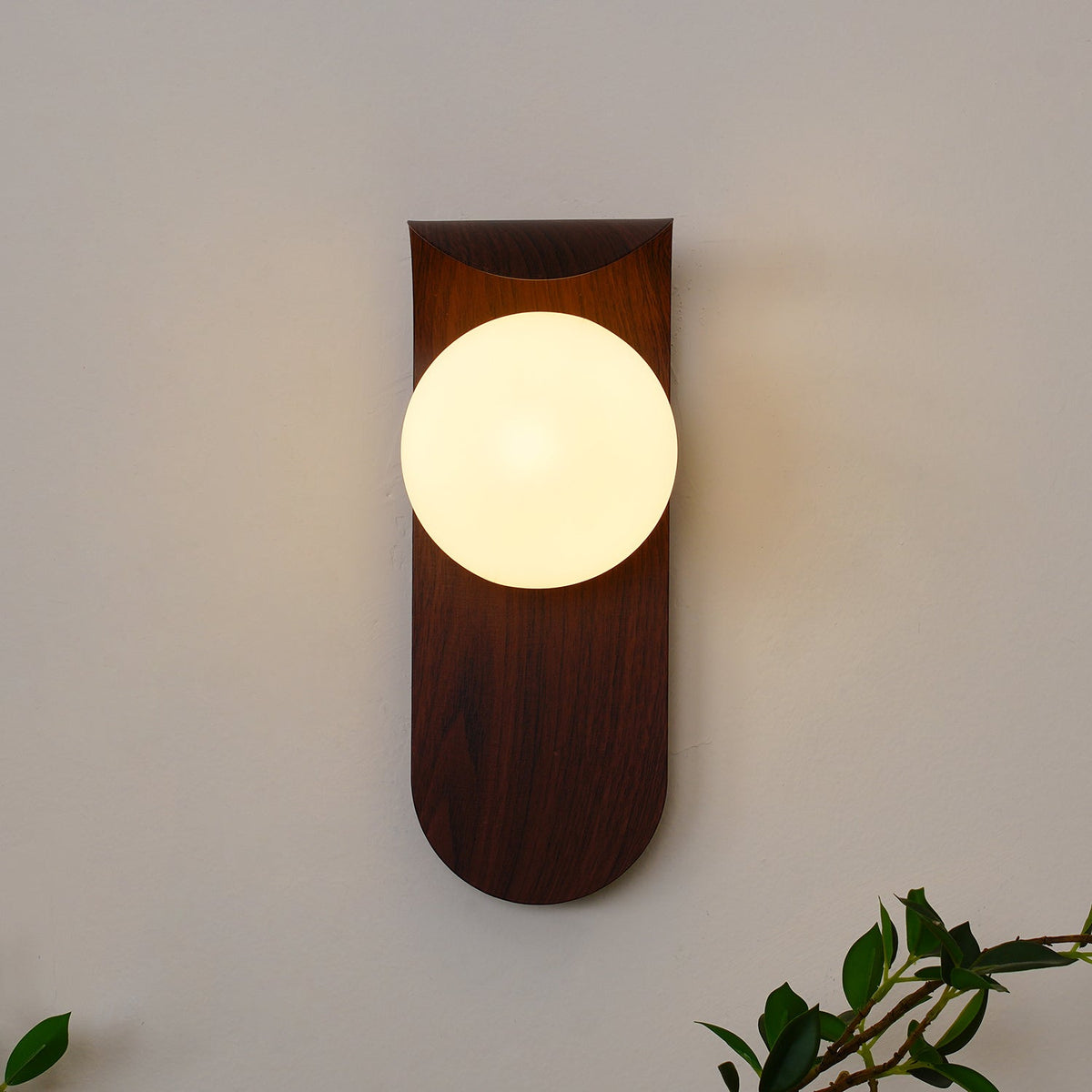 Wood-Effect Wall Light with Opal Glass Globe