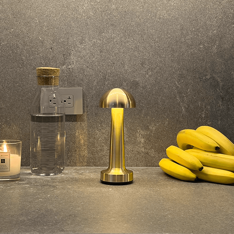 Cordless Rechargeable Table Lamp with Three Light Tones